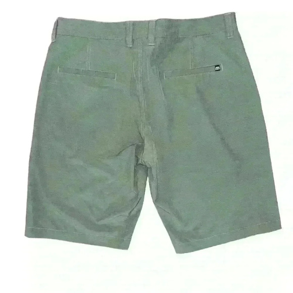 Men's TravisMathew Shorts Green 34 Golf masters performance - Picture 2 of 5
